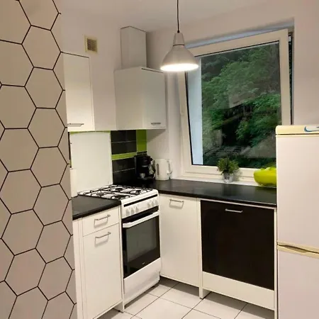 Ljus Апартаменти *